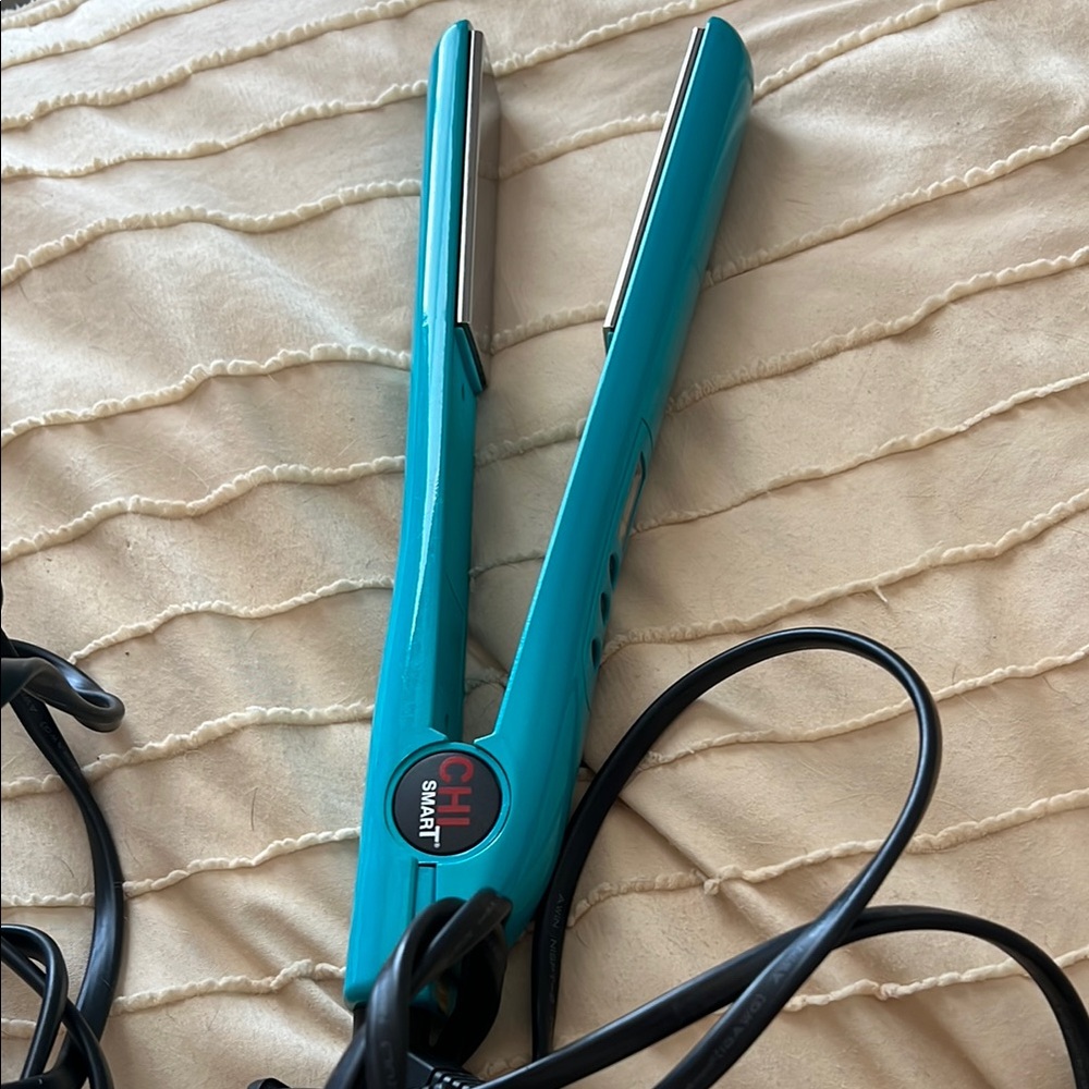 CHI Smart Teal Hair Straightener